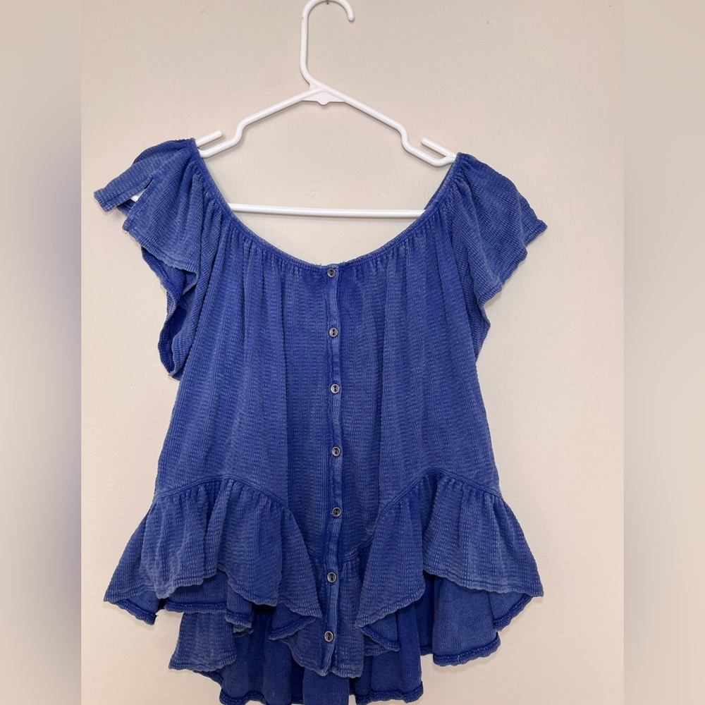 Size M Free People off the shoulder top